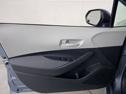 Used 2023 Toyota Corolla LE image 10