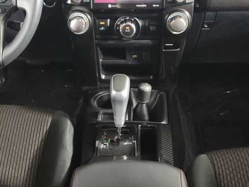 Used 2021 Toyota 4Runner TRD Off-Road AWD/4WD image 24