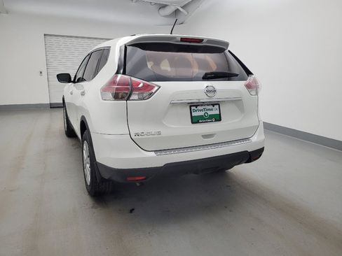 Used 2015 Nissan Rogue S image 6