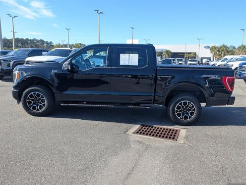 Used 2022 Ford F150 XLT w/ Equipment Group 302A High image 7