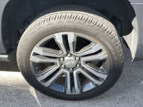 Used 2019 GMC Yukon Denali w/ Denali Ultimate Package image 5