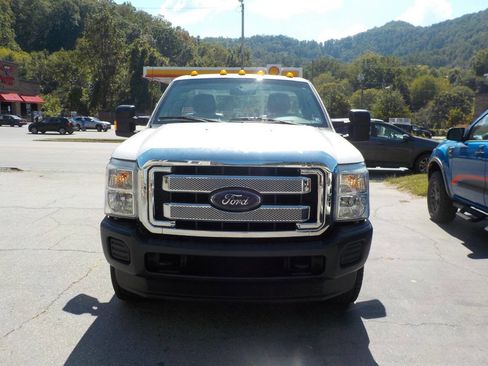 Used 2015 Ford F350 XL image 4