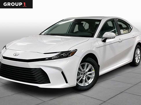New 2026 Toyota Camry LE image 1