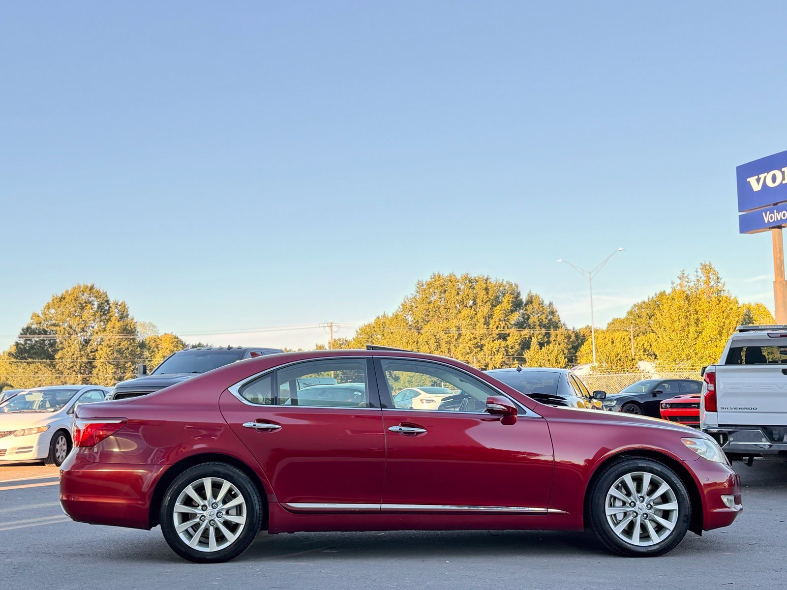 Used 2011 Lexus LS 460 AWD w/ Luxury Value Edition image 12