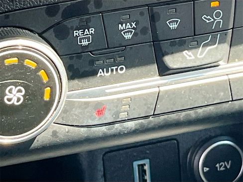 Used 2020 Ford Escape SE Sport image 20