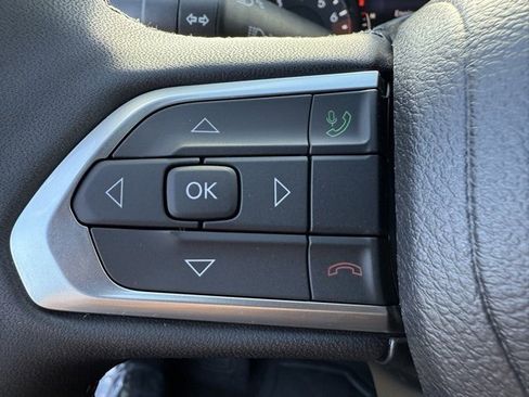 New 2026 Jeep Compass Limited image 16