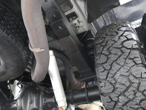 Used 2001 Ford F350 Lariat image 33