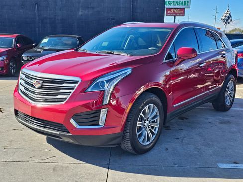 Used 2019 Cadillac XT5 Luxury image 3