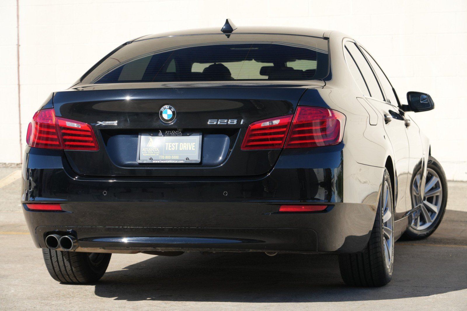 Used 2015 BMW 528i xDrive Sedan AWD/4WD image 4