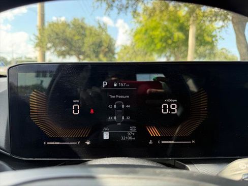 Used 2025 Kia K4 FWD image 28