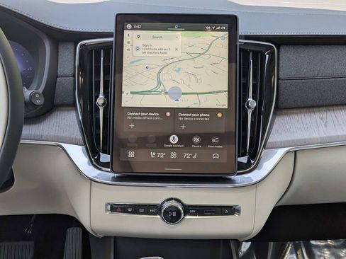 New 2026 Volvo XC90 T8 Ultra w/ Protection Package AWD/4WD image 18