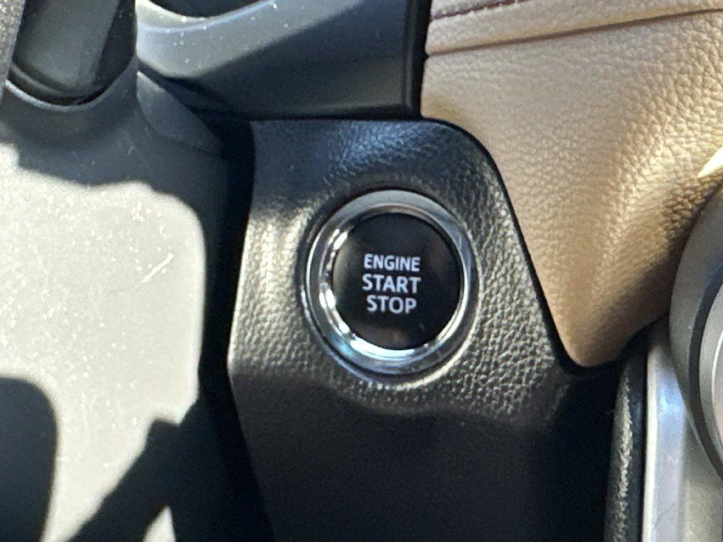 Used 2025 Toyota RAV4 XLE w/ Convenience Package FWD image 35