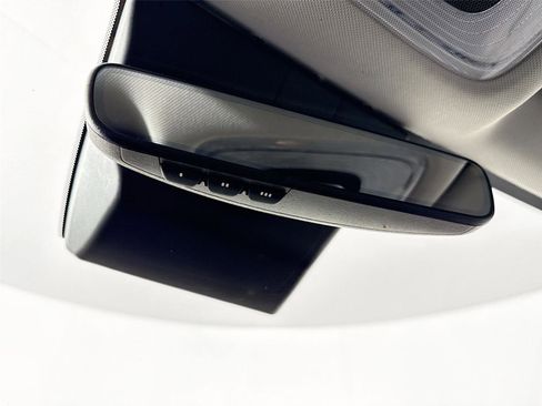 Used 2024 Hyundai Kona Limited FWD image 23