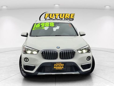 Used 2019 BMW X1 sDrive28i image 2