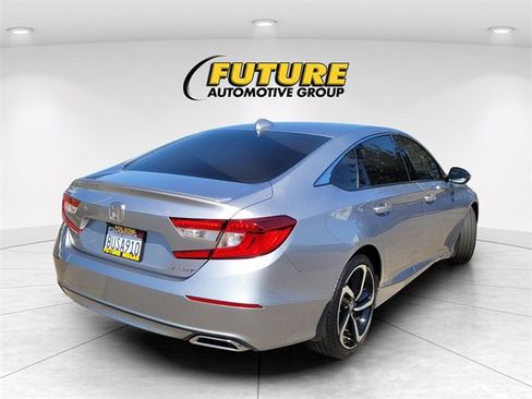 Used 2020 Honda Accord Sport image 4
