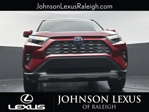 Used 2024 Toyota RAV4 Limited w/ Advanced Technology Package AWD/4WD image 15