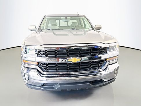 Used 2017 Chevrolet Silverado 1500 LT w/ All Star Edition RWD image 2