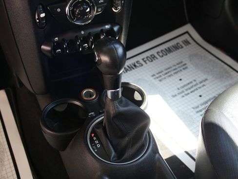 Used 2011 MINI Cooper Hardtop FWD image 15