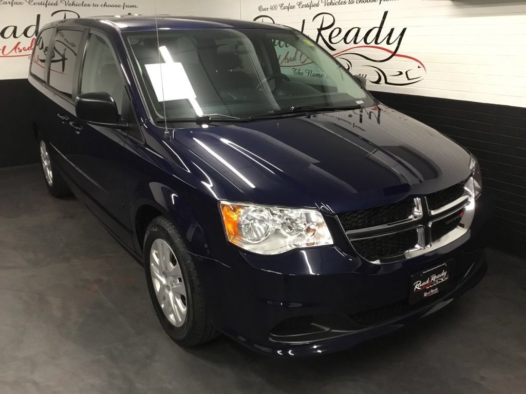 Used 2015 Dodge Grand Caravan SE w/ Quick Order Package 29E SE FWD image 2