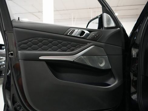 Used 2021 BMW X5 M w/ Executive Package image 38