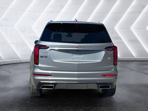 Certified 2025 Cadillac XT6 Premium Luxury w/ Platinum Package image 5