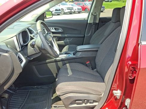 Used 2017 Chevrolet Equinox LT w/ Convenience Package FWD image 11