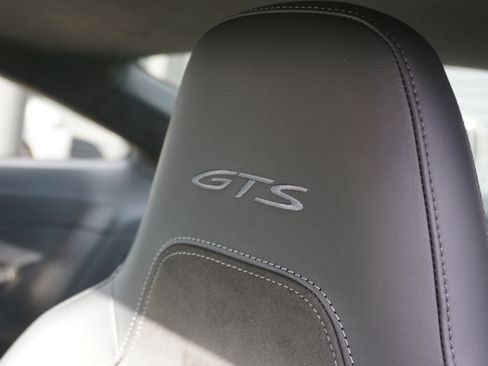 Certified 2025 Porsche 911 Carrera 4 GTS AWD/4WD image 21