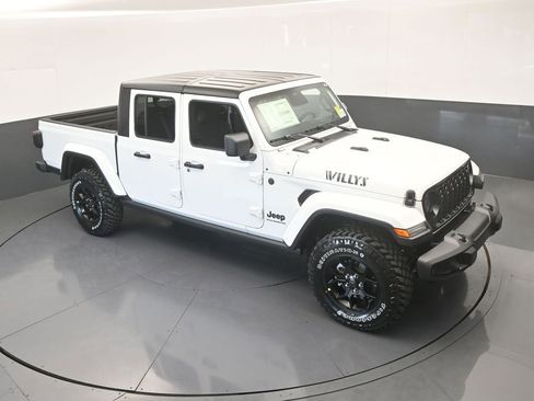 New 2026 Jeep Gladiator Willys image 47