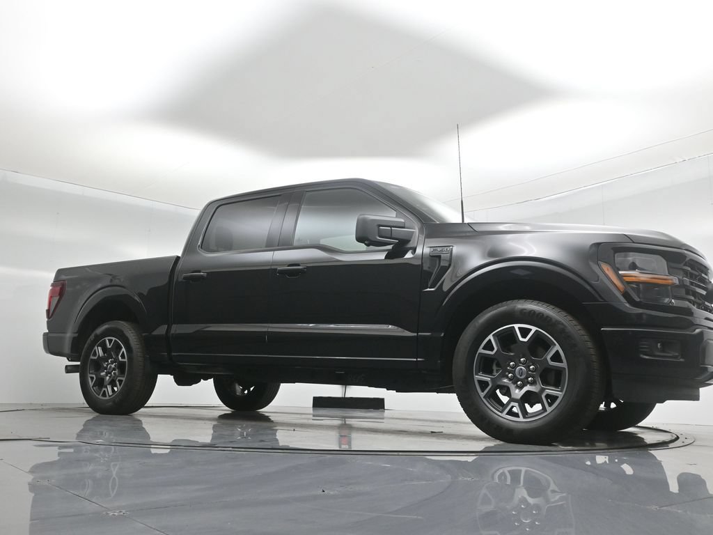 New 2024 Ford F150 XLT w/ XLT Black Appearance Package RWD image 3