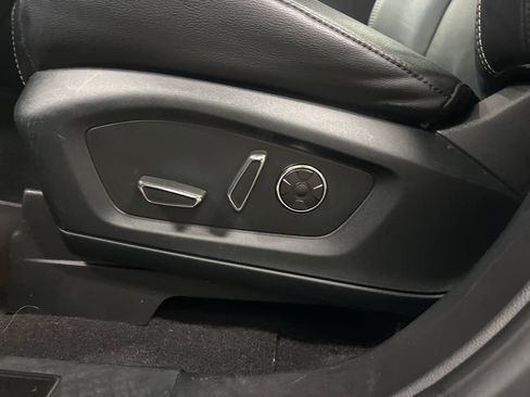 Used 2020 Ford Explorer ST w/ ST Street Pack AWD/4WD image 15