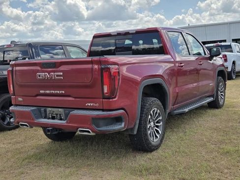 Used 2021 GMC Sierra 1500 AT4 w/ AT4 Value Package AWD/4WD image 9