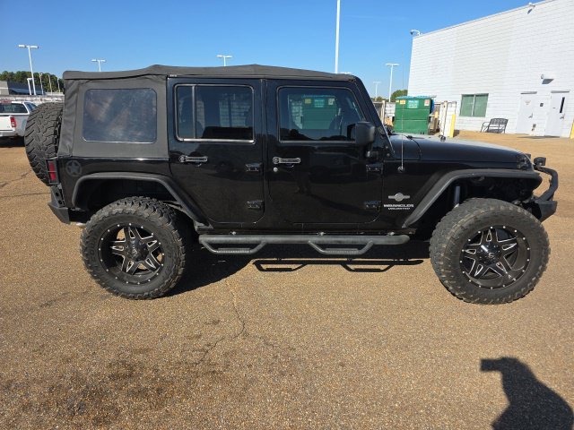 Used 2015 Jeep Wrangler Unlimited Sport AWD/4WD image 4