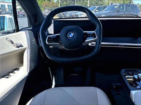 Used 2024 BMW iX xDrive50 w/ Convenience Package AWD/4WD image 11