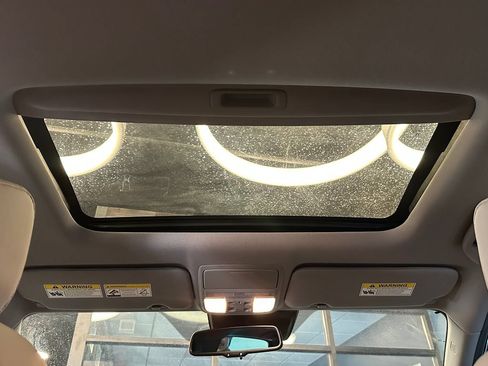 Used 2017 Honda CR-V EX-L image 22