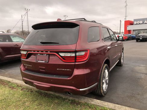 Used 2022 Dodge Durango Citadel image 5