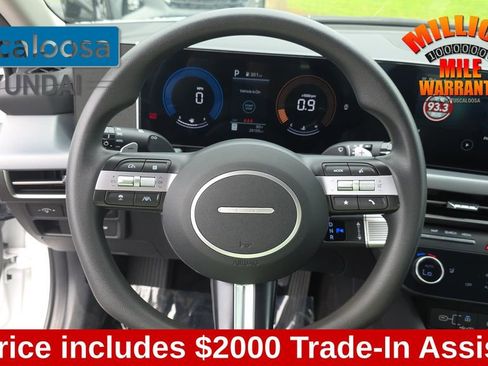 Used 2025 Hyundai Sonata SEL FWD image 16