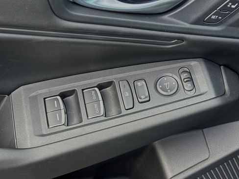 Used 2025 Honda Accord EX-L image 11