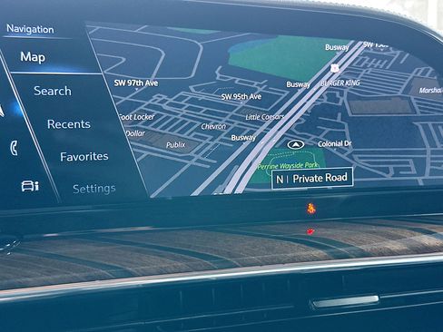 Used 2023 Cadillac Escalade Sport Platinum w/ Heavy-Duty Trailer Package image 13