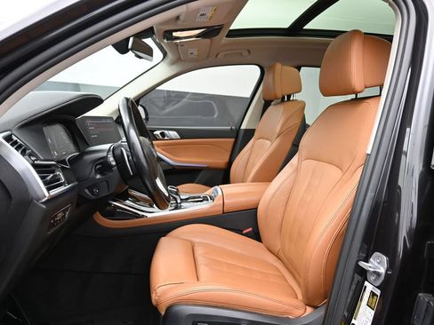 Used 2019 BMW X7 xDrive40i w/ Premium Package AWD/4WD image 10