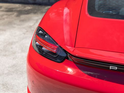 Certified 2025 Porsche 718 Cayman image 18