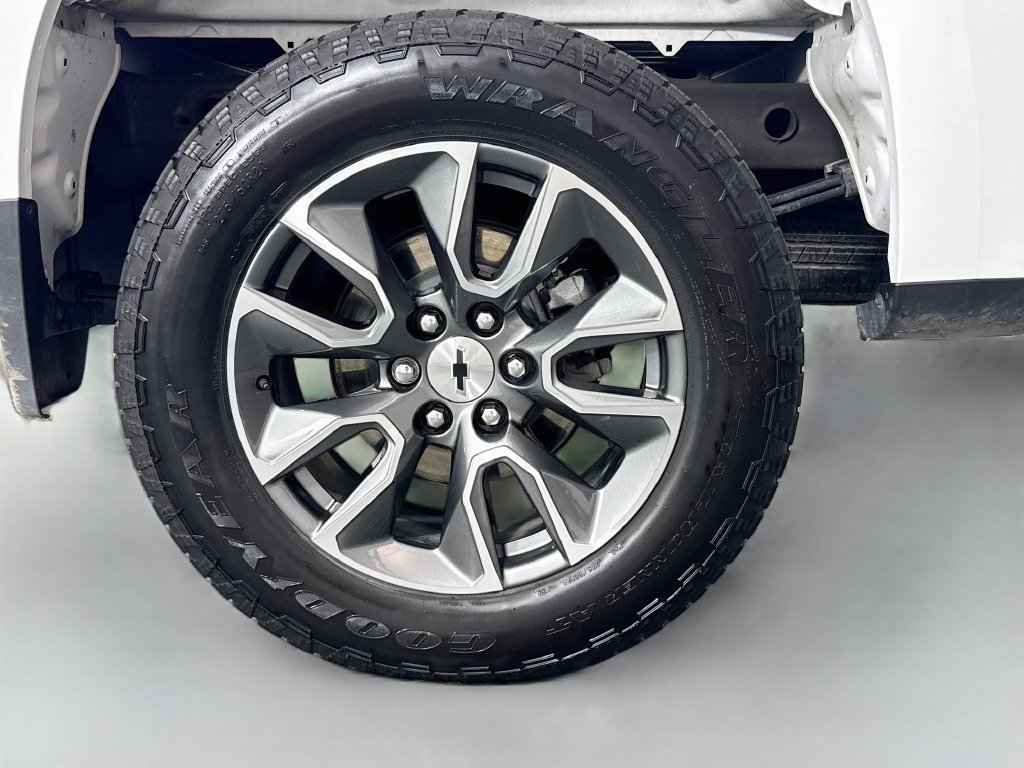 Used 2025 Chevrolet Silverado 1500 RST w/ All Star Edition Plus RWD image 30