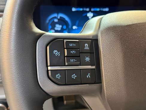 Used 2025 Ford F150 Lightning Flash AWD/4WD image 14