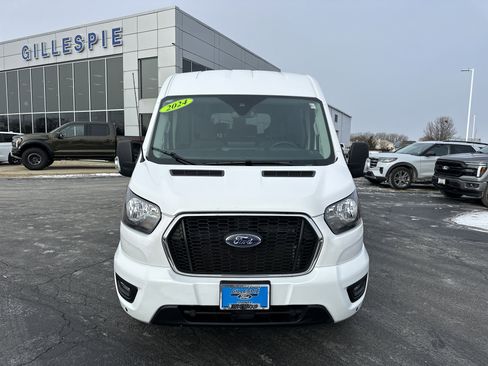 Used 2024 Ford Transit 350 XLT image 9