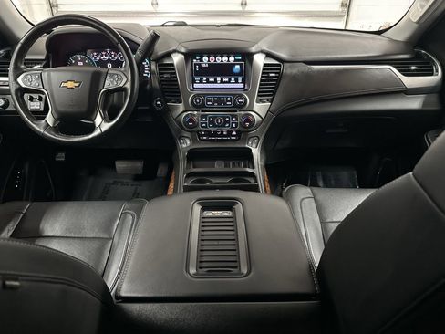 Used 2020 Chevrolet Tahoe Premier w/ 6.2L Performance Package image 23