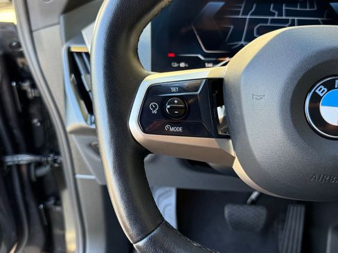 Used 2026 BMW iX xDrive60 image 25