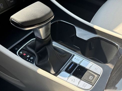 Certified 2026 Hyundai Tucson SE image 25