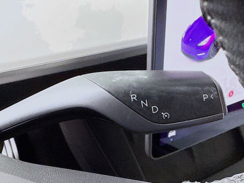 Used 2021 Tesla Model Y Performance image 20