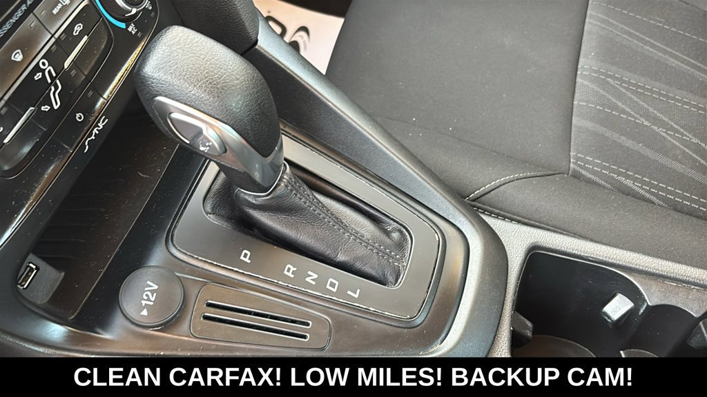Used 2018 Ford Focus SE FWD image 19
