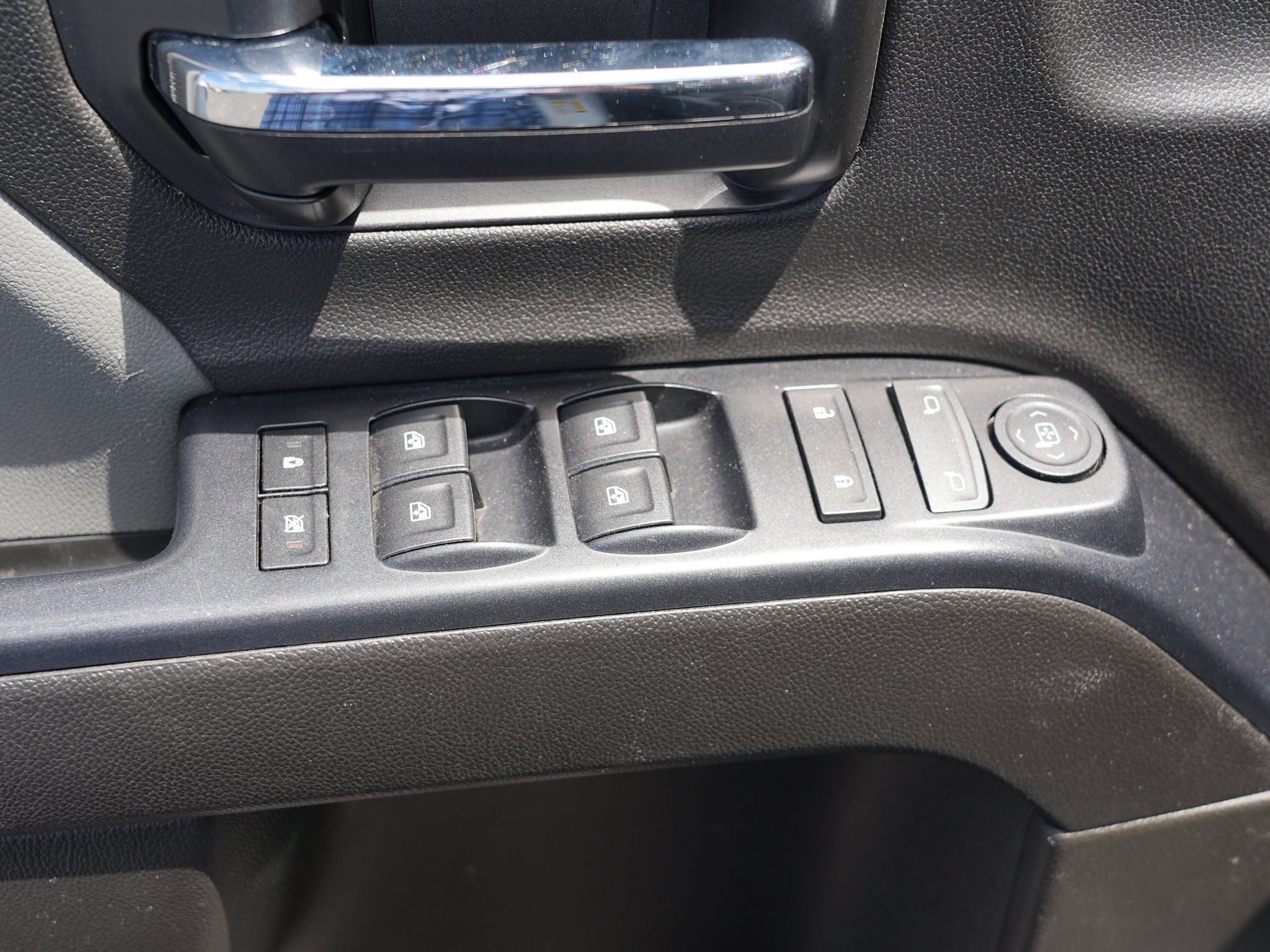 Used 2018 Chevrolet Silverado 3500 W/T w/ WT Fleet Convenience Package AWD/4WD image 18