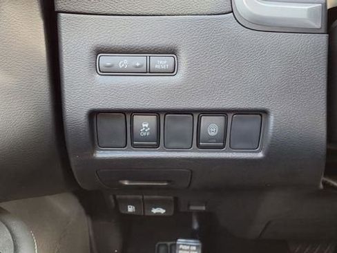 Used 2024 Nissan Murano SV w/ SV Midnight Edition Package image 34